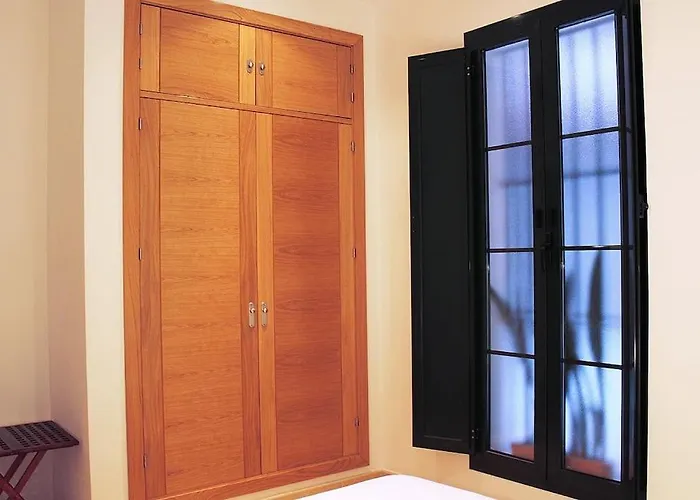 Fancy Apartment In A Historic House, Chiclana City Center By C. Dreams